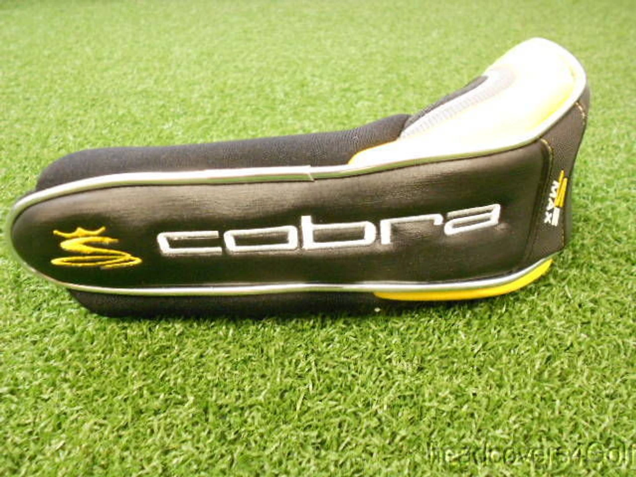 Cobra s2 Max 4 Hybird Headcover Used 4 Cobra s2 Max 4 Hybird Headcover Used - Image 2