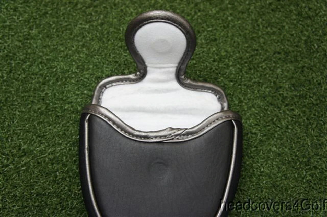 Odyssey Tank Cruiser Mallet Putter Headcover Fair (Not Actual Photo) 6 Odyssey Tank Cruiser Mallet Putter Headcover Fair (Not Actual Photo) - Image 4
